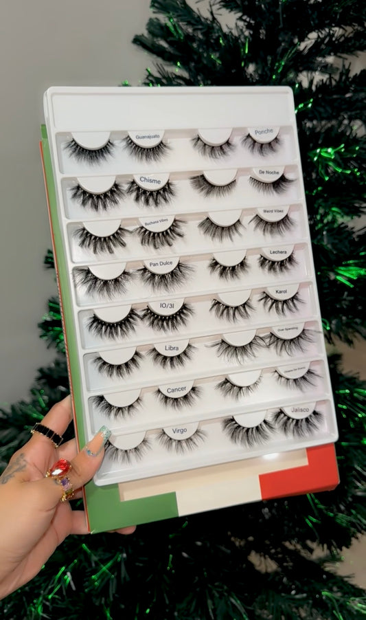 Dream 16 Pair LashBook